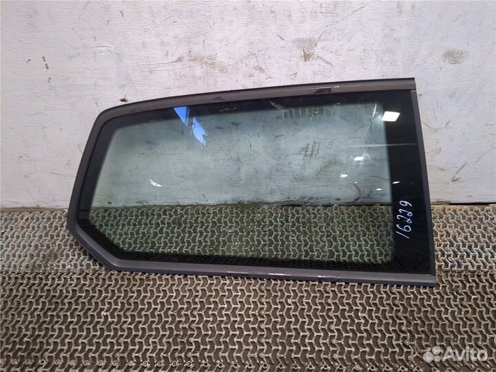 Стекло кузовное боковое Volkswagen Golf 7, 2015