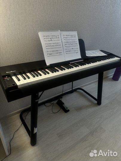 Электронное пианино