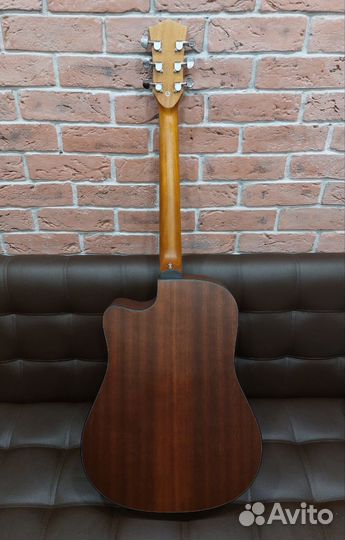 Электроакустическая гитара Omni D550E