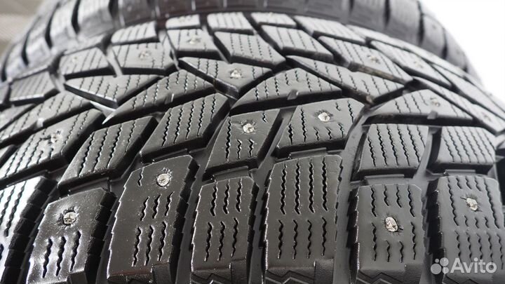 Dunlop Grandtrek Ice 02 285/50 R20