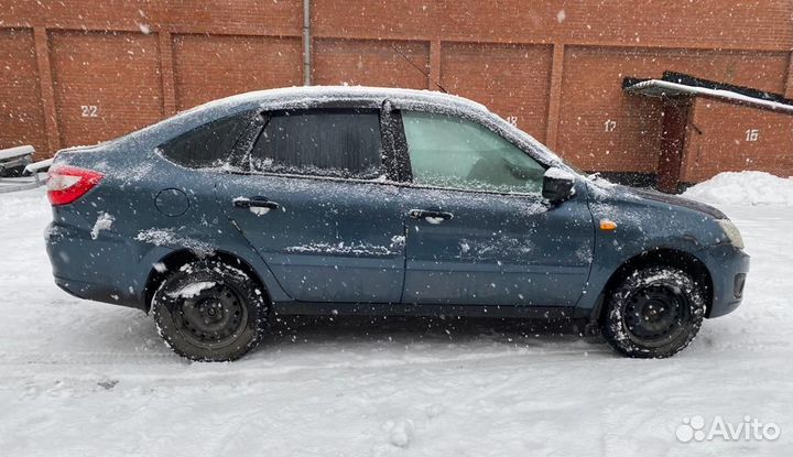 LADA Granta 1.6 МТ, 2014, 178 000 км