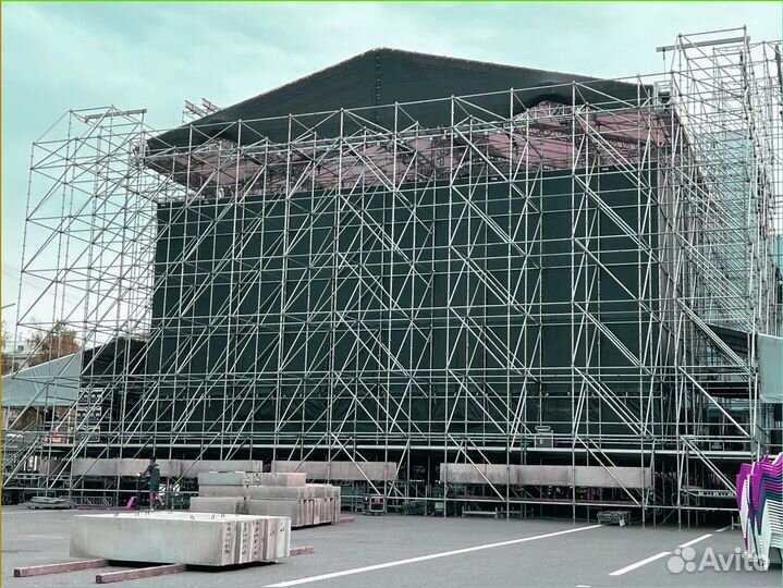 Сценические конструкции Layher