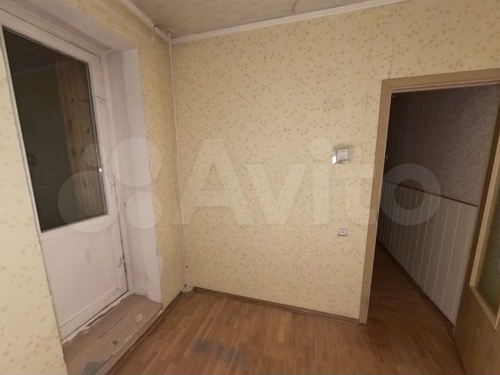 Аукцион: 3-к. квартира, 67,9 м², 1/16 эт.