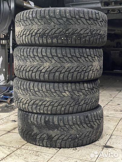 Nokian Tyres Hakkapeliitta 9 SUV 285/60 R18