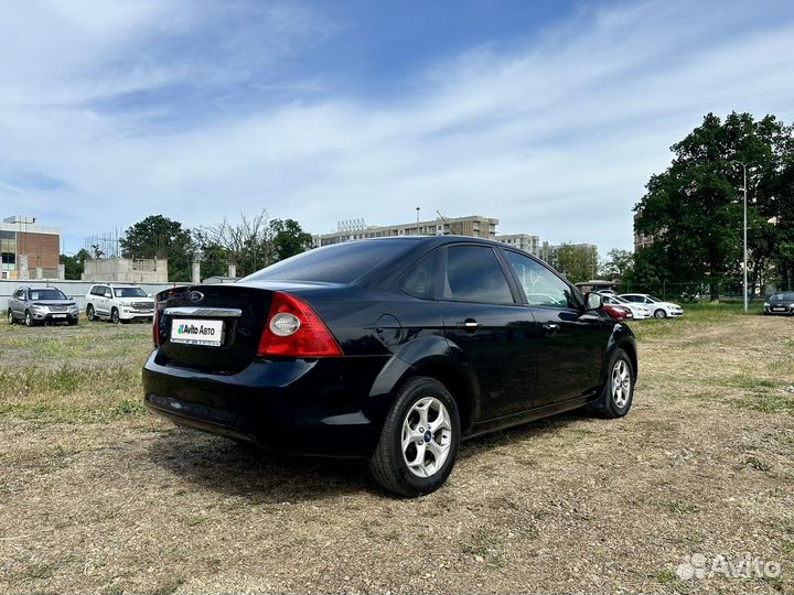 Ford Focus 1.6 МТ, 2008, 330 000 км