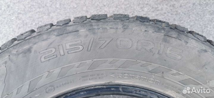 Nokian Tyres Hakkapeliitta 9 SUV 215/70 R16 100T