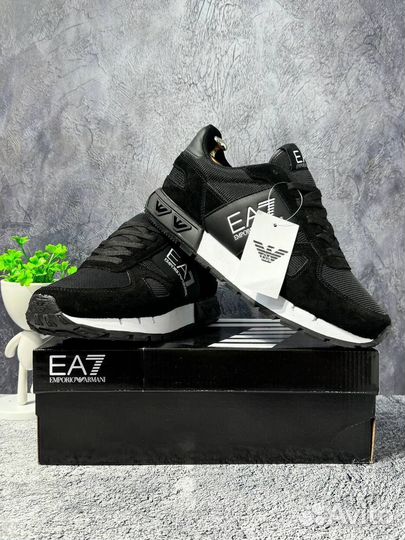 Кроссовки Armani