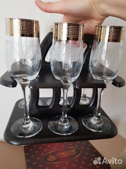 Бокалы для вина + мини-бар