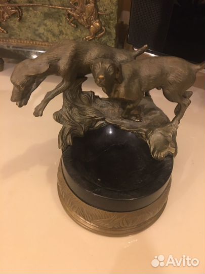 Две собаки Пепельница