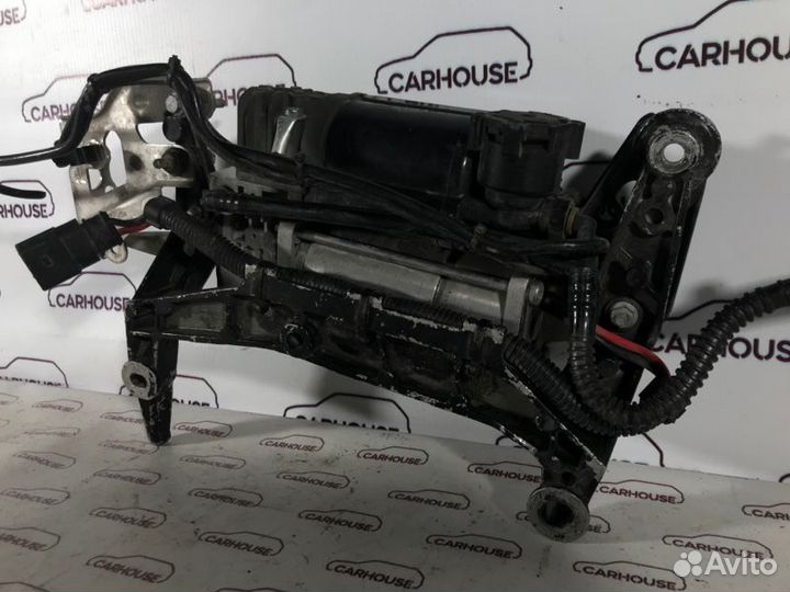 Компрессор пневмоподвески Audi Q7 4L 2009