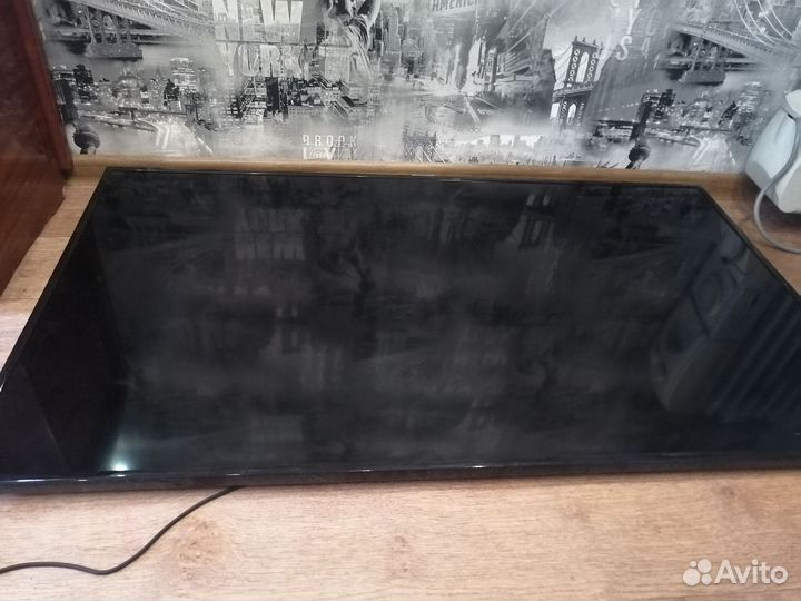 Телевизор SMART tv samsung