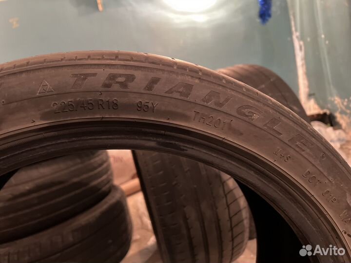 Triangle TH201 225/45 R18 95Y