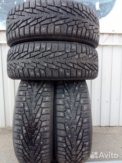 Nokian Tyres Hakkapeliitta 7 225/60 R17