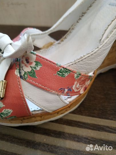 Босоножки женские 40 размер