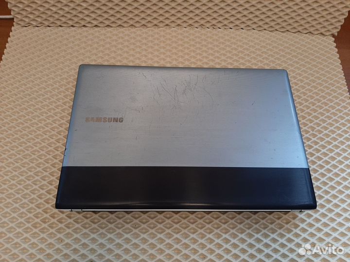 Быстрый Samsung NP-RV520-S04 на Core i5 и GeForce