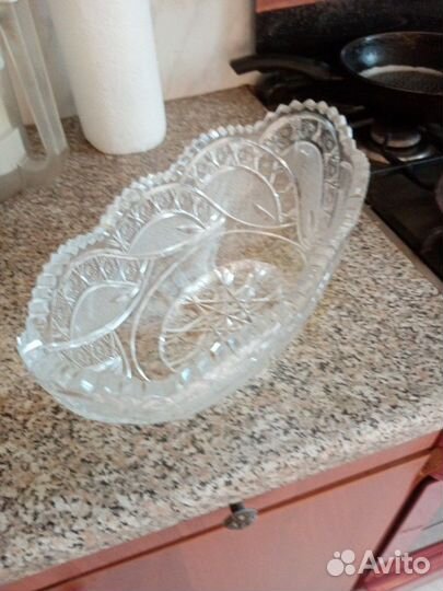 Хрустальная ваза