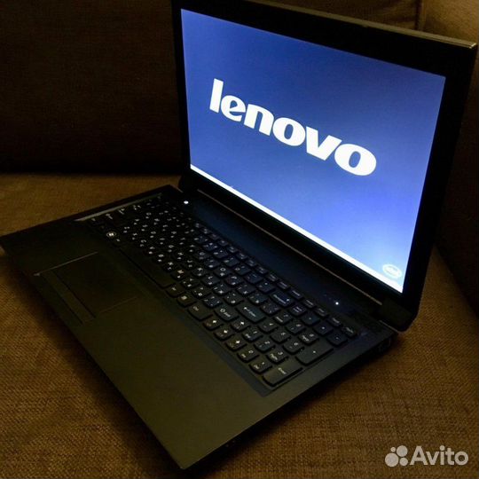 Ноутбук lenovo
