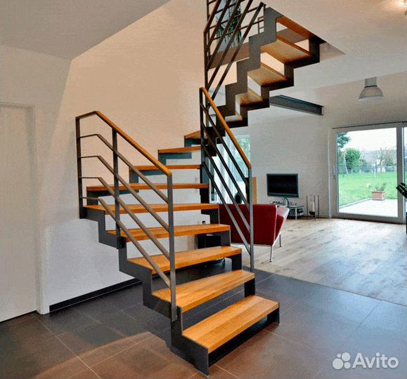 Лестница под ключ в дом