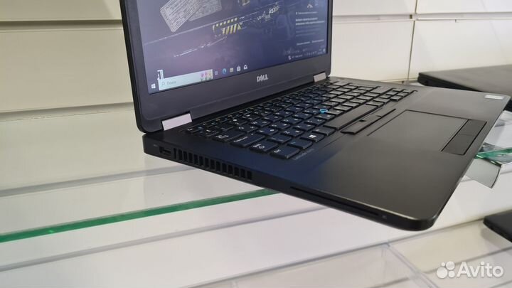 Ноутбук Dell Latitude 5470 i5-6300\8gb\128ssd\14
