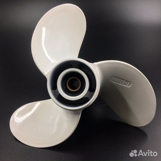 Винт Yamaha 9.9-15, F9.9-F20 (3x9-1/4x12)