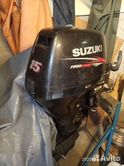 Лодка с мотором