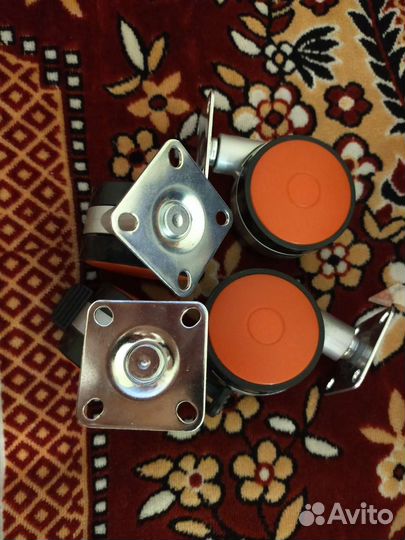 Колесеки для мебели