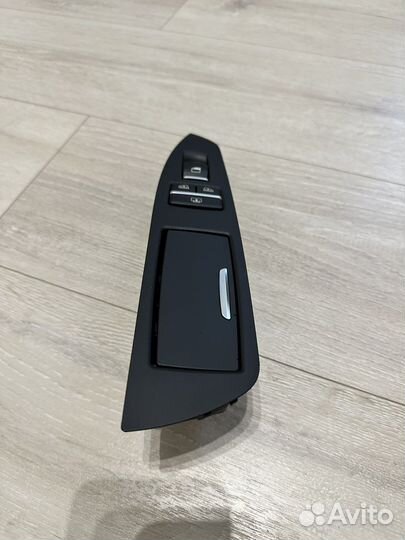 Блок кнопок стеклоподьемника пепельница bmw f01