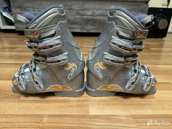 Горнолыжные ботинки Nordica женские 37