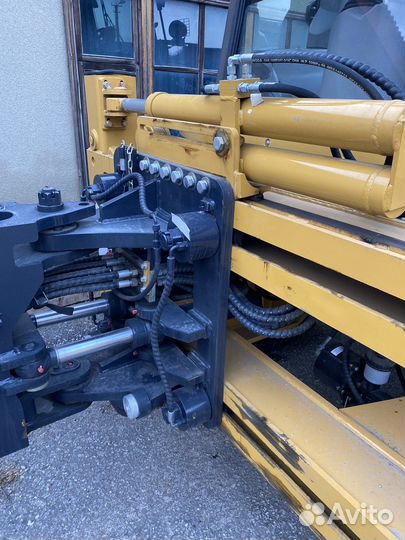 Экскаватор-погрузчик Bizon 888, 2022