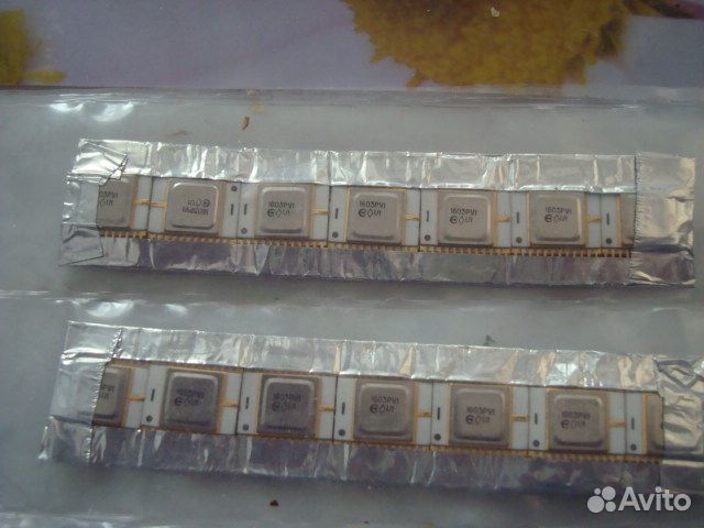 Микросхема 1603ру1(Au)