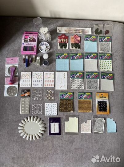 Большой набор для маникюра (декор)