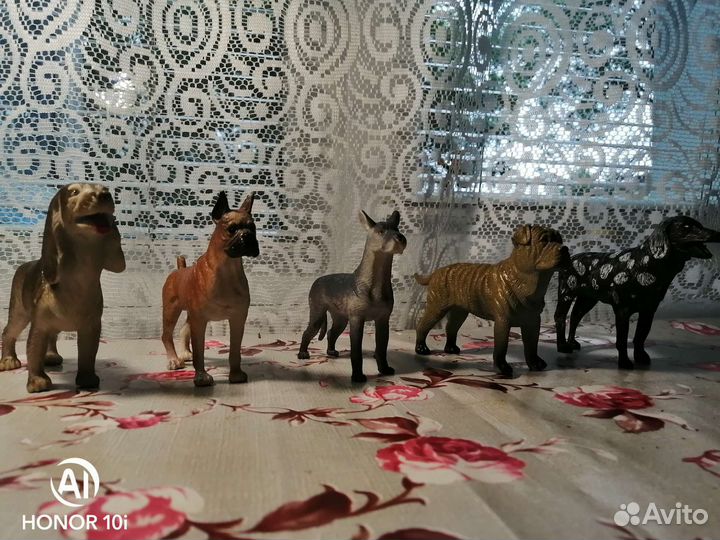 Фигурки животных