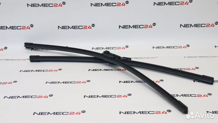 Комплект щёток стеклоочистителей новый в наличии