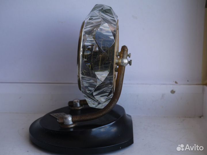 Часы настольные Маяк