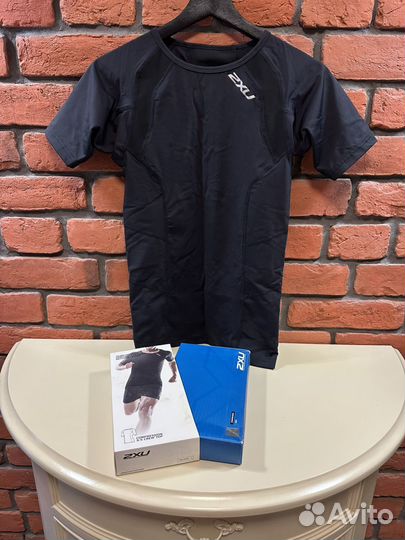 Компрессионная футболка 2XU