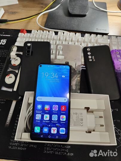 HONOR 20 Pro, 8/256 ГБ