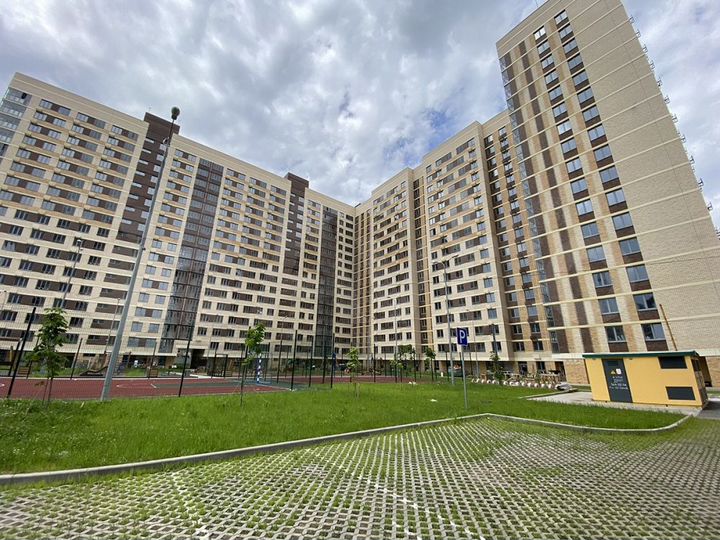 2-к. квартира, 56,5 м², 14/17 эт.