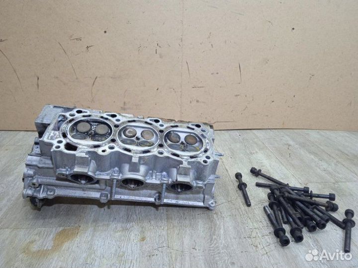 Головка блока цилиндров левая Infiniti Fx35 S50