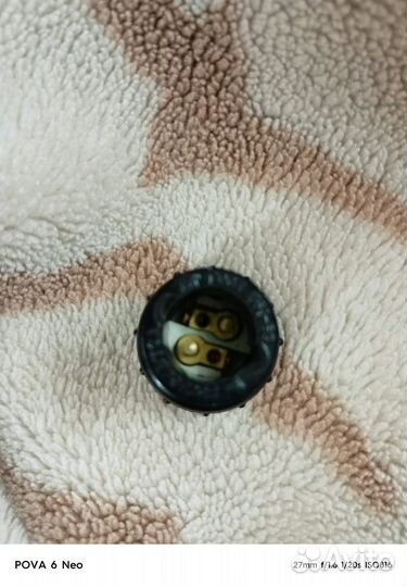 Патрон байонетный B15d -220 пн