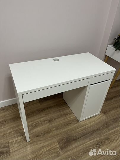 Письменный стол