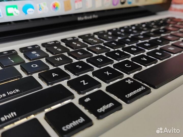 С дискретной видео MacBook Apple Игровой i7 Новый Акб