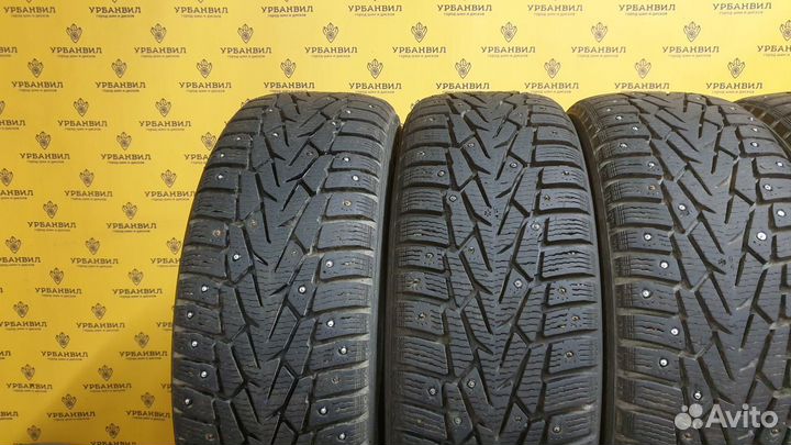 Nokian Tyres Hakkapeliitta 7 215/65 R16 102T