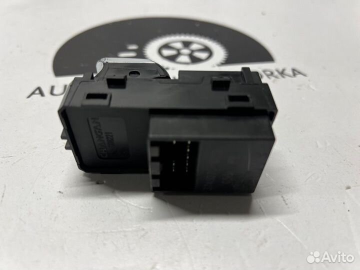 Кнопка стеклоподъемника. передняя правая Changan