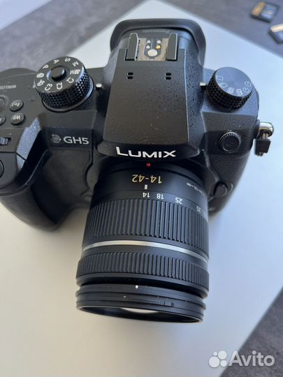 Panasonic gh5 с объективом