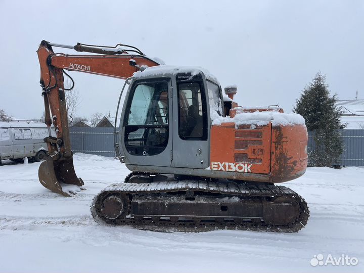 Гусеничный экскаватор Hitachi EX130H, 2000