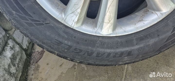 Диск r18 с резиной triangle