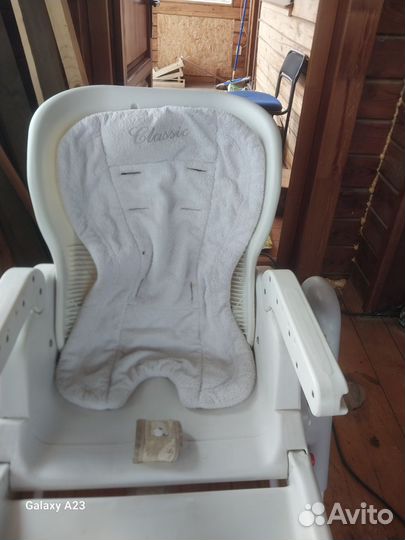 Стульчик для кормления