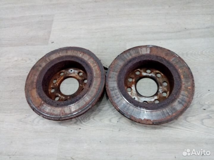 Тормозные диски задние Skoda Yeti