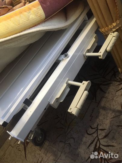 Кровать медицинская