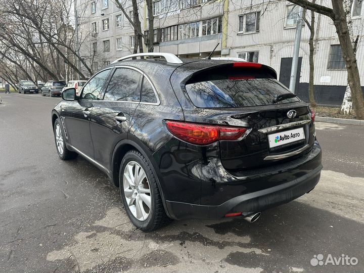 Infiniti QX70 3.0 AT, 2014, 172 000 км